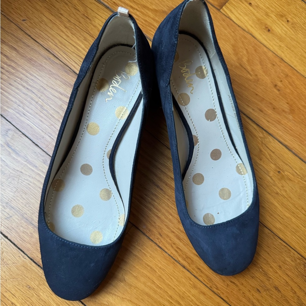Boden Navy Block Heels